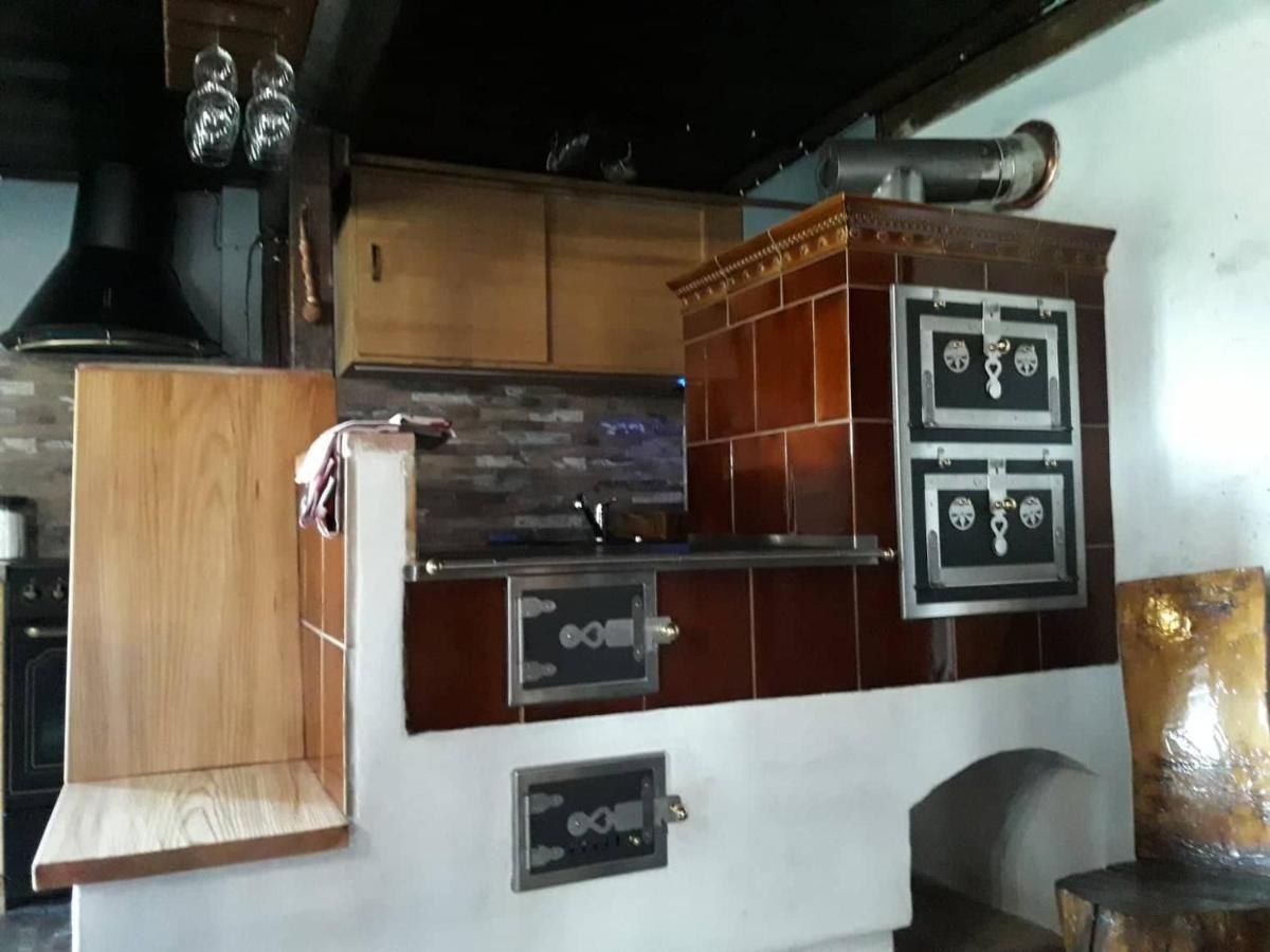 Chaloupka u lišáka Vila Snezne  Exterior foto