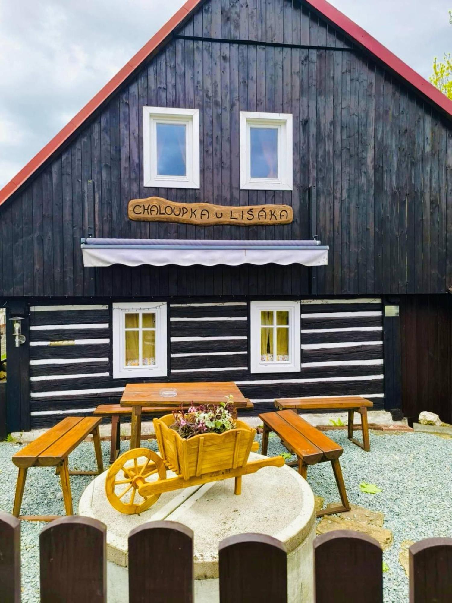 Chaloupka u lišáka Vila Snezne  Exterior foto